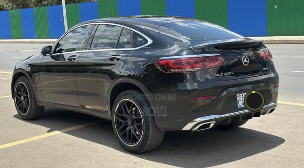 Mercedes-Benz GLC-Class 2021 Black