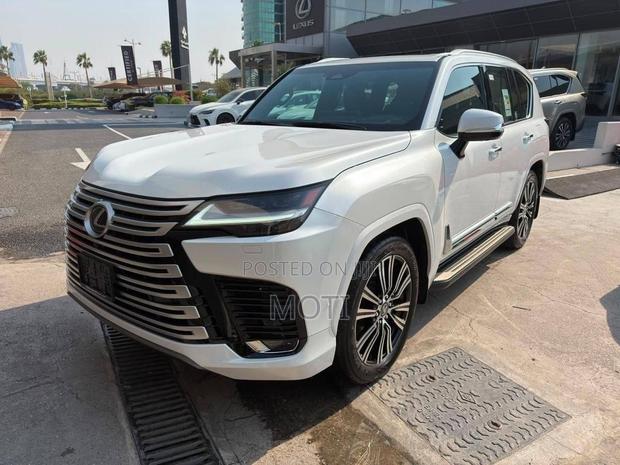 New Lexus LX 700h 2025 White