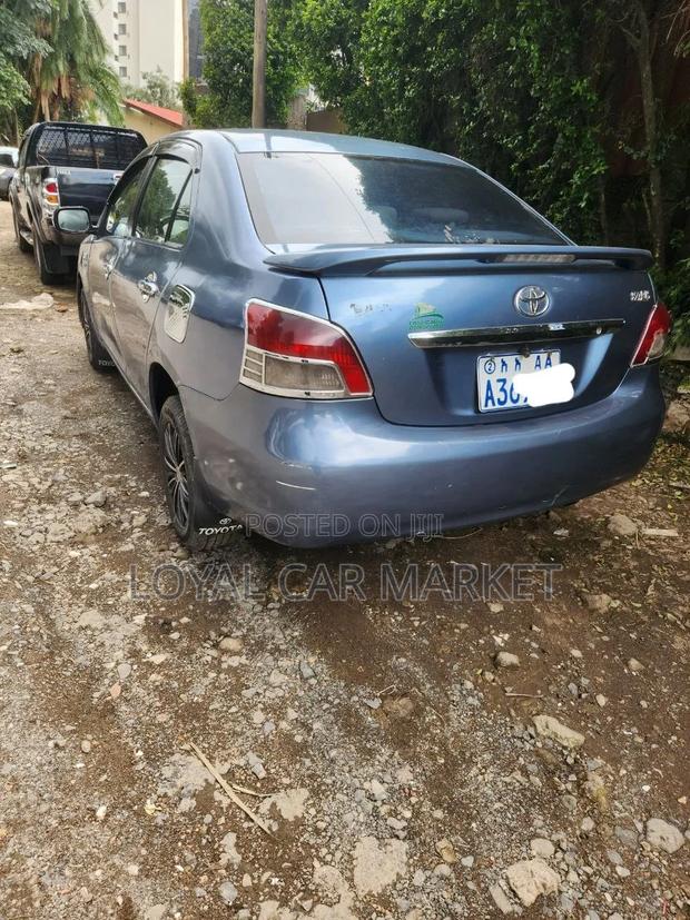 Toyota Yaris 2006 Blue