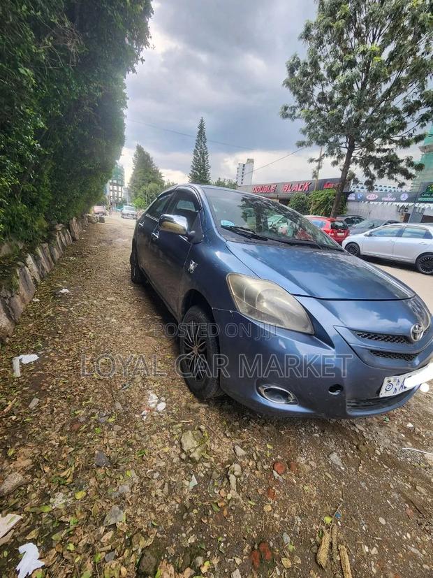 Toyota Yaris 2006 Blue
