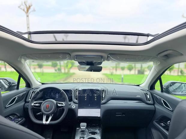 New Hongqi E-HS3 2023 Black
