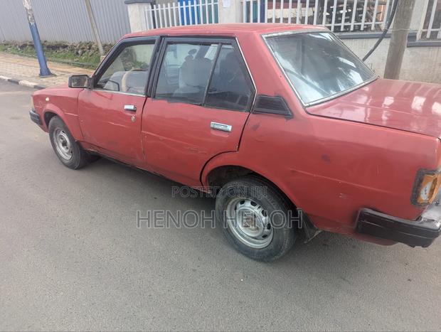 Toyota Corolla 1982 Red