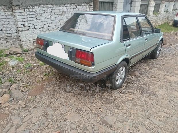 Toyota Corolla 1989 Blue