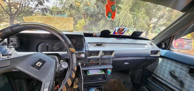 Toyota Corolla 1987 Blue