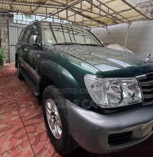 Toyota Land Cruiser 2007 Gray