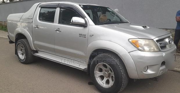 Toyota Hilux 2010