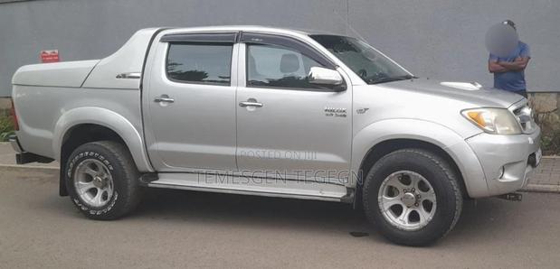 Toyota Hilux 2010