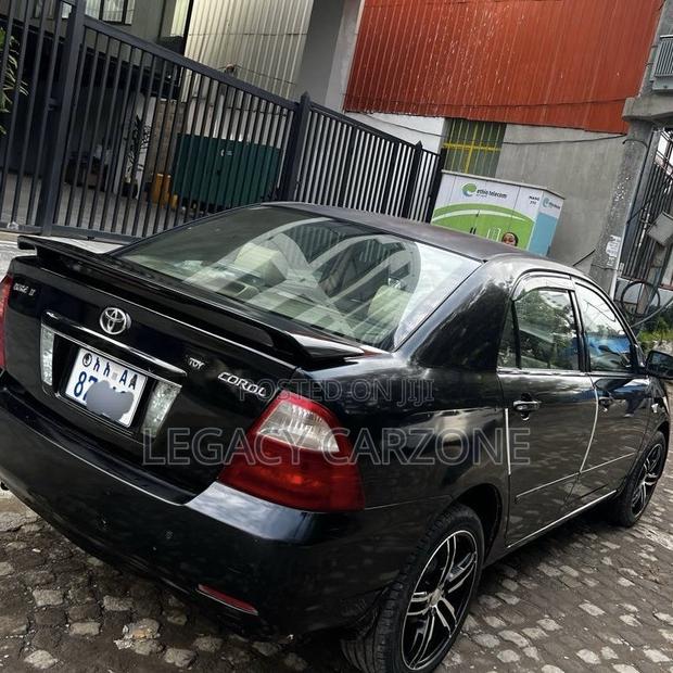 Toyota Corolla 2005 Black