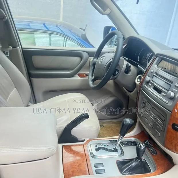 Toyota Land Cruiser 2007 Green