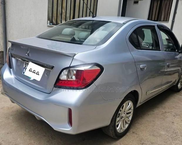 Mitsubishi Attrage 2022 Purple
