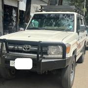 Toyota Land Cruiser 2011 White for sale