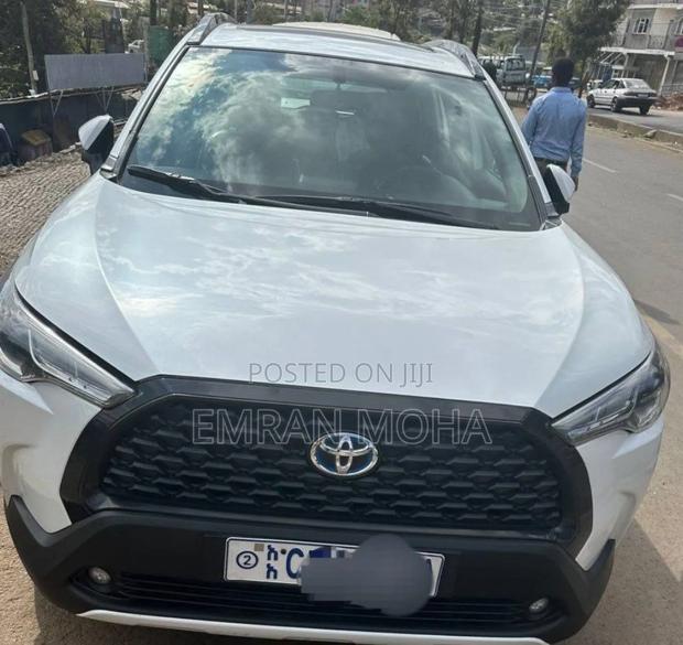Toyota Corolla Cross 2022 White