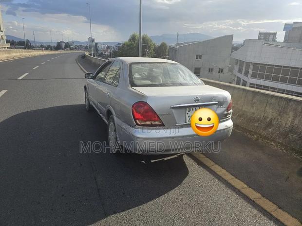 Nissan Sunny B15 Sedan 1.3 2004 Silver
