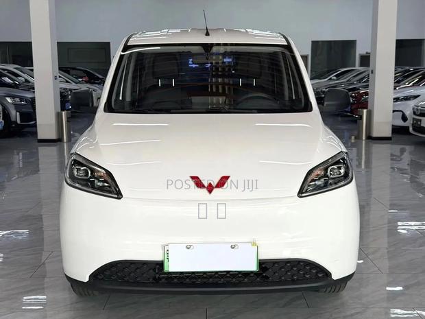 Wuling Hongguang S 2025 White