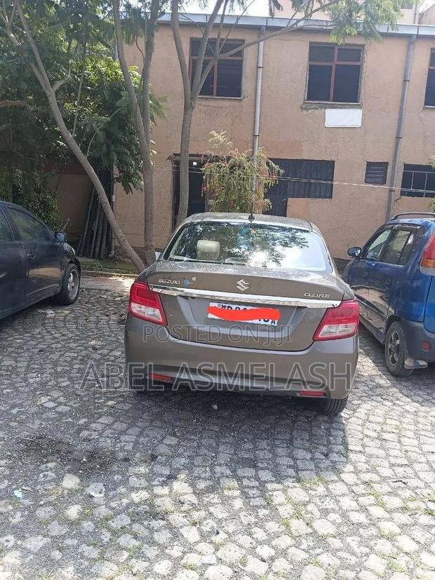 Suzuki Dzire 2022 Gray