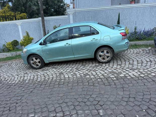 Toyota Yaris 1.3 VVT-i Automatic 2008 Green