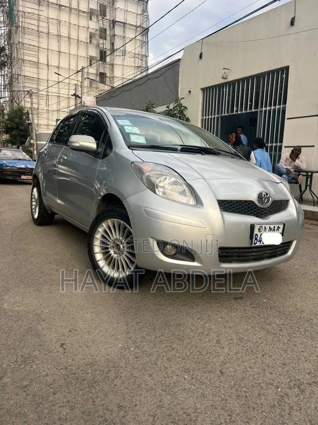 Toyota Yaris 2008 Silver