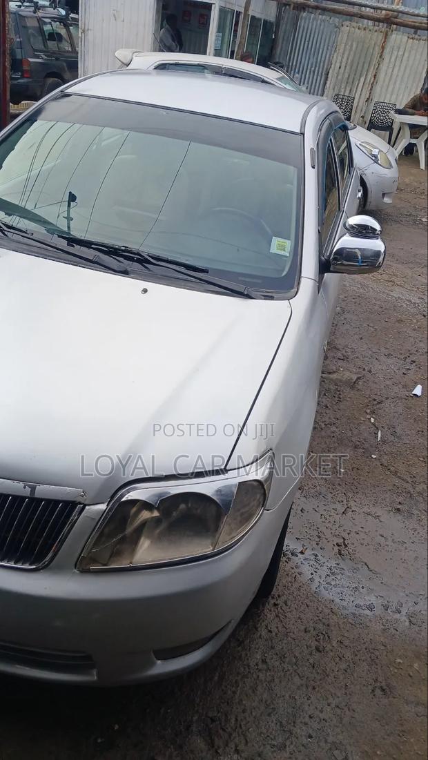 Toyota Corolla 2005 Silver