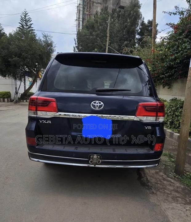 Toyota Land Cruiser 4.5 V8 VXR 2017 Black