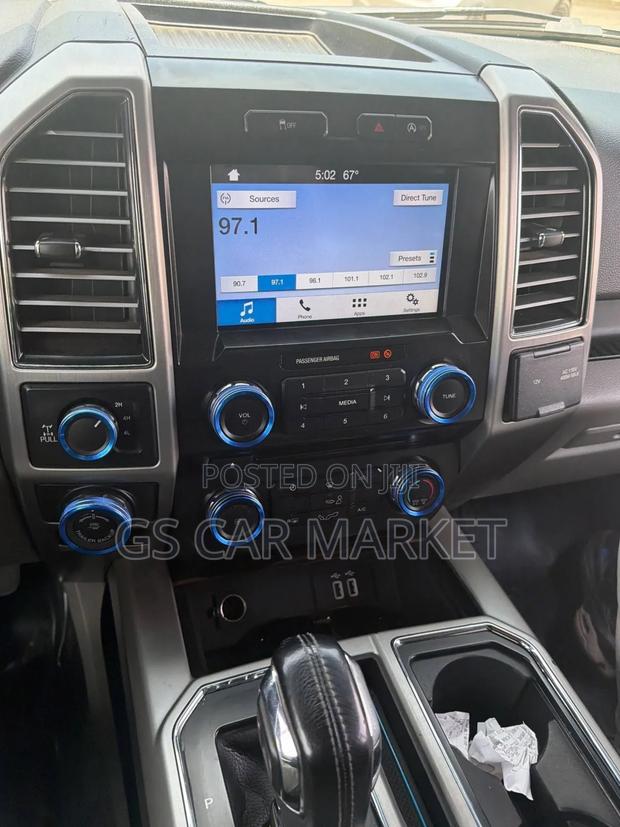 Ford F-150 2018 Blue