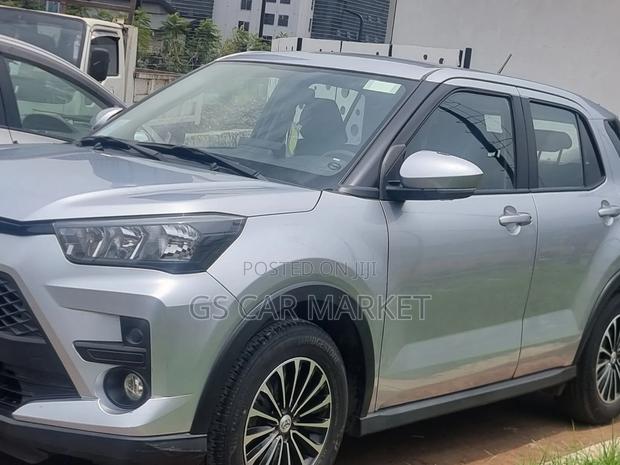 Toyota Raize 2022 Silver