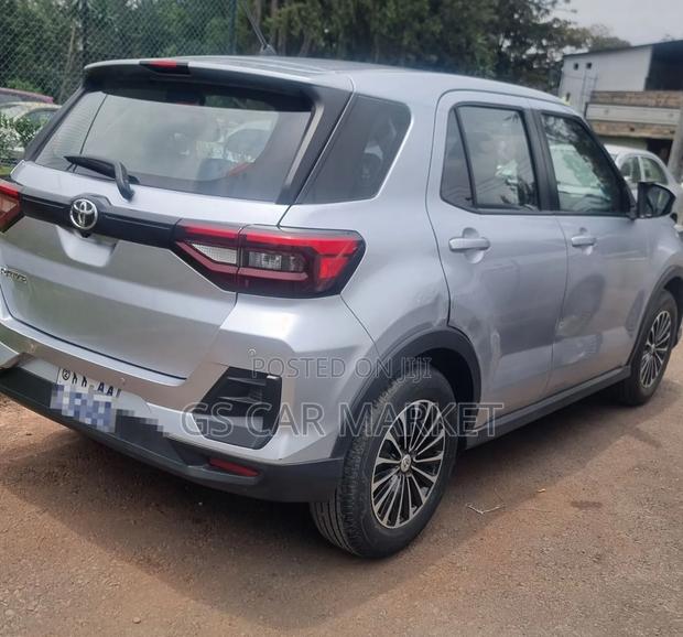 Toyota Raize 2022 Silver