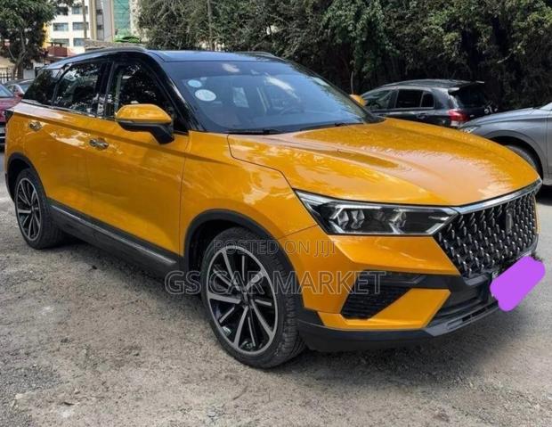 Bestune T77 1.2 FWD 2021 Yellow