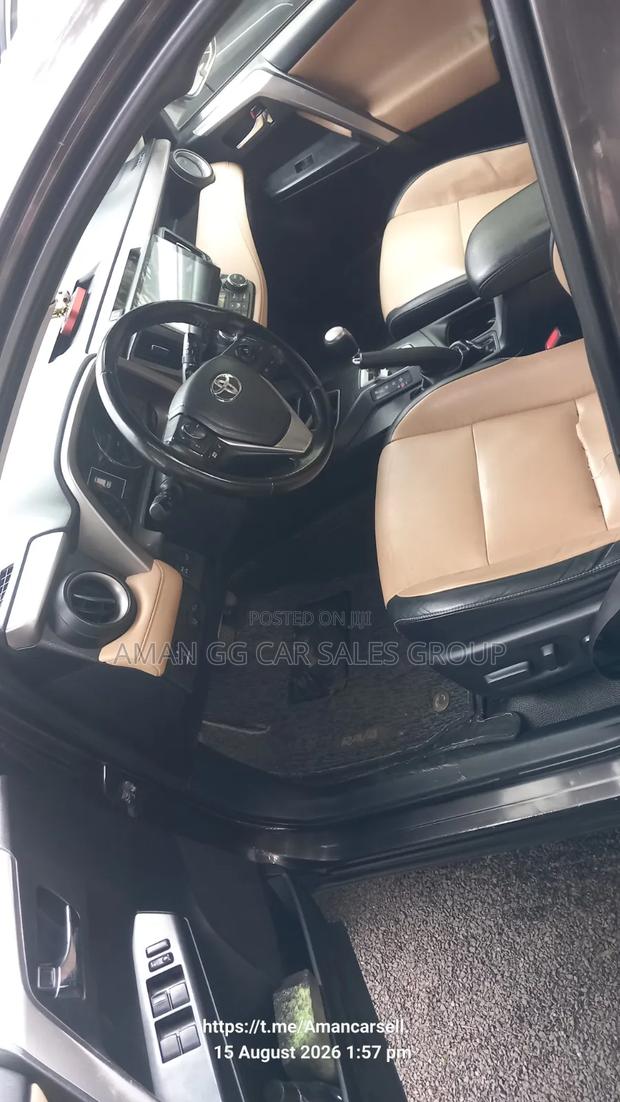 Toyota RAV4 2016 Matt Black