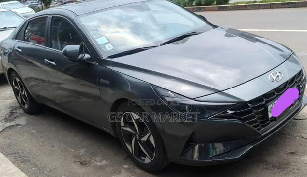 Hyundai Avante 2021 Gray