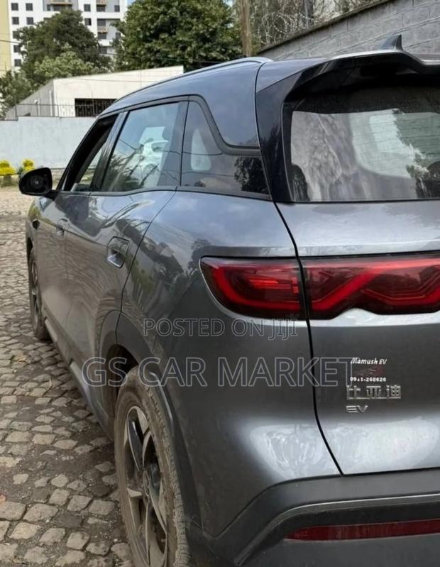 BYD Yuan Up 2025 Gray