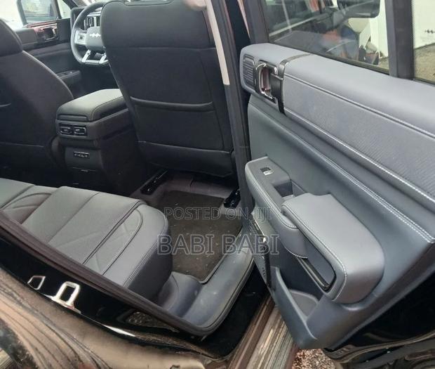 New BYD Leopard 5 2026 Matt Black
