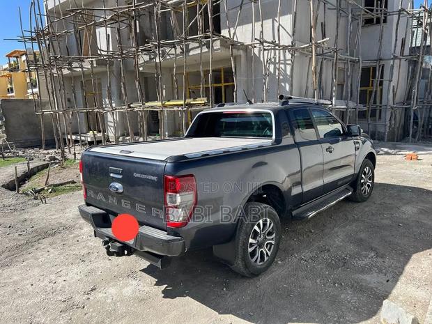Ford Ranger Wildtrak 2020 Matt Black