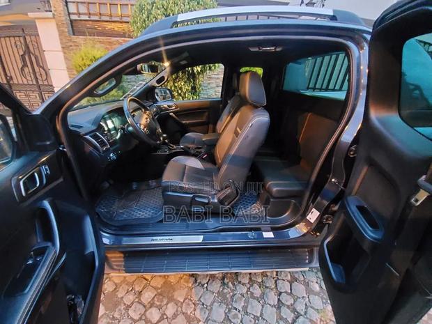 Ford Ranger Wildtrak 2020 Matt Black