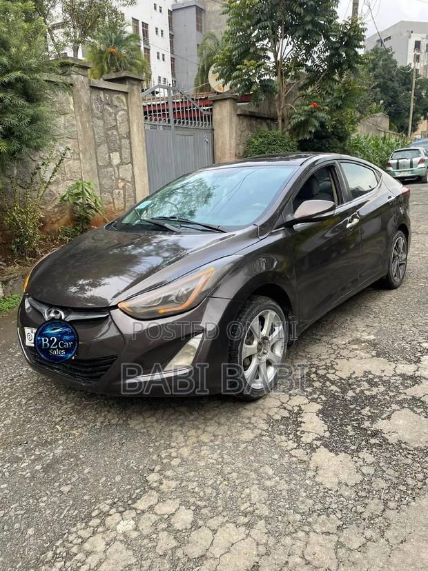 Hyundai Elantra 2015 Brown