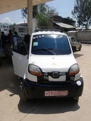 Bajaj Qute 2021 White for sale