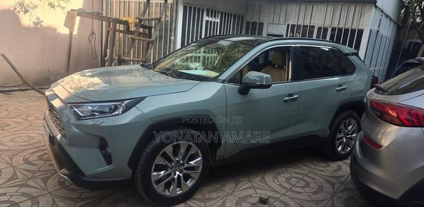 Toyota RAV4 2021