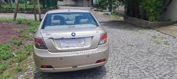 Geely Emgrand EC7 2016 Gold