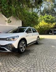 Volkswagen ID.6 2024 Off white for sale