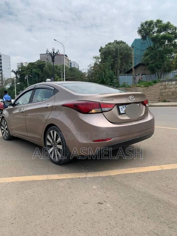 Hyundai Elantra 2015 Brown