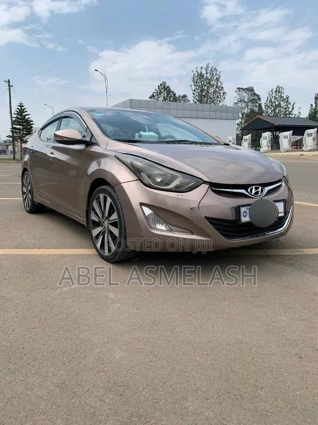 Hyundai Elantra 2015 Brown