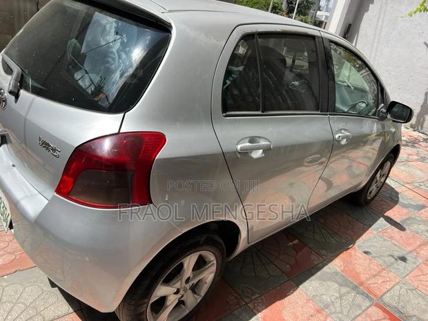 Toyota Yaris 2006 Silver