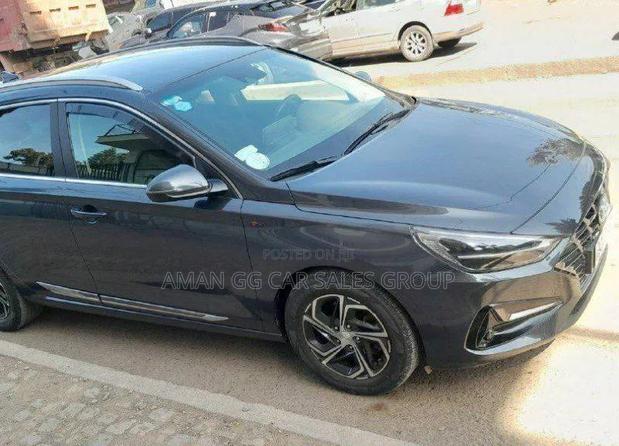Hyundai i30 2021 Gray