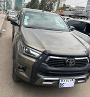 Toyota Hilux 2021 Gray for sale