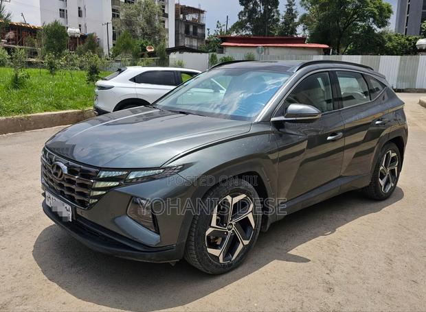 Hyundai Tucson 2022 Gray