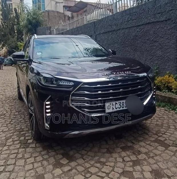 Jetour X70 Plus 2022 Burgundy
