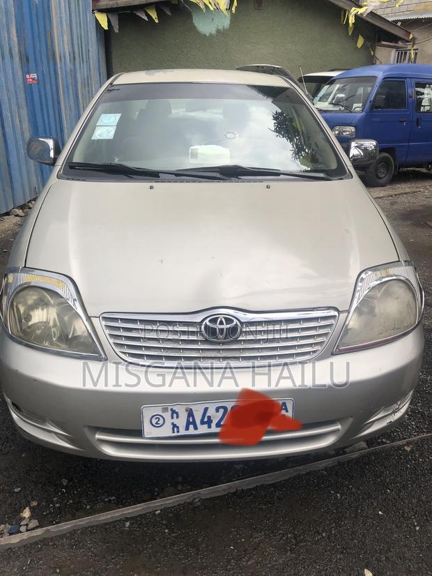 Toyota Corolla 2003 Gold