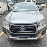 Toyota Hilux 2019 Gray for sale
