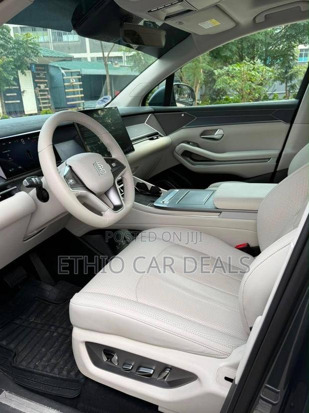 BYD Tang DM-i 2025 Black