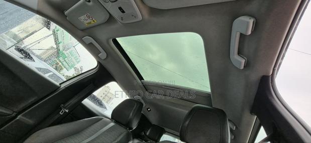 Peugeot 2008 2022 White