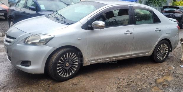 Toyota Yaris 2008 Silver